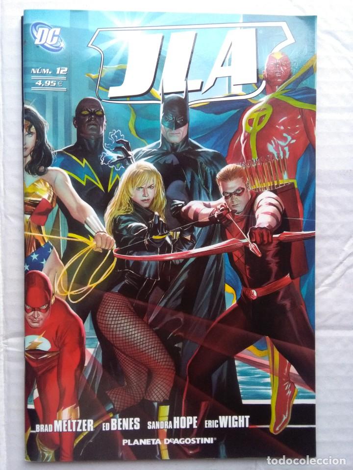 C&oacute;mics: JLA 12 - Foto 1