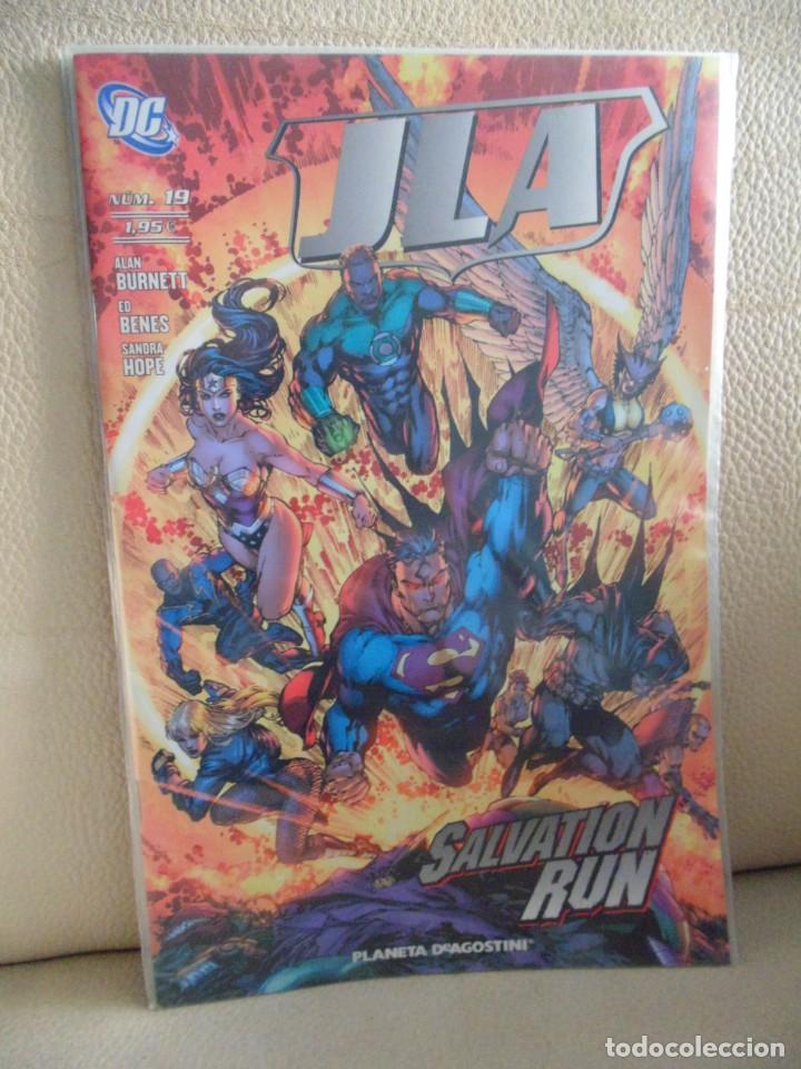 C&oacute;mics: JLA 19 - Foto 1