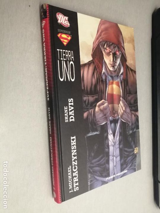 C&oacute;mics: SUPERMAN: TIERRA UNO / J. MICHAEL STRACZYNSKI - SHANE DAVIS / DC - PLANETA - Foto 1