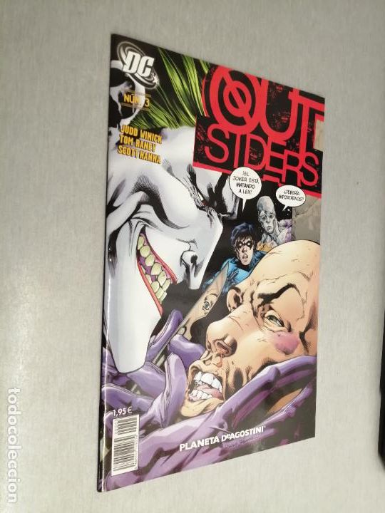 C&oacute;mics: OUTSIDERS N&ordm; 3 / DC - PLANETA - Foto 1