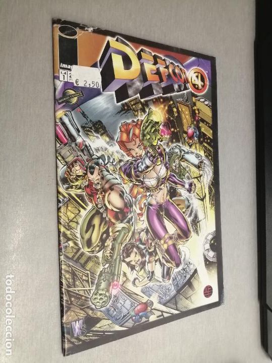 C&oacute;mics: DEFCON 4 N&ordm; 1 / IMAGE - PLANETA - Foto 1