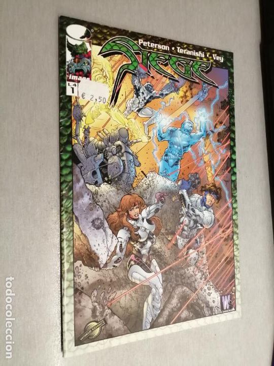 C&oacute;mics: SIEGE N&ordm; 1 / PETERSON - TERANISHI - VEY / IMAGE - PLANETA - Foto 1