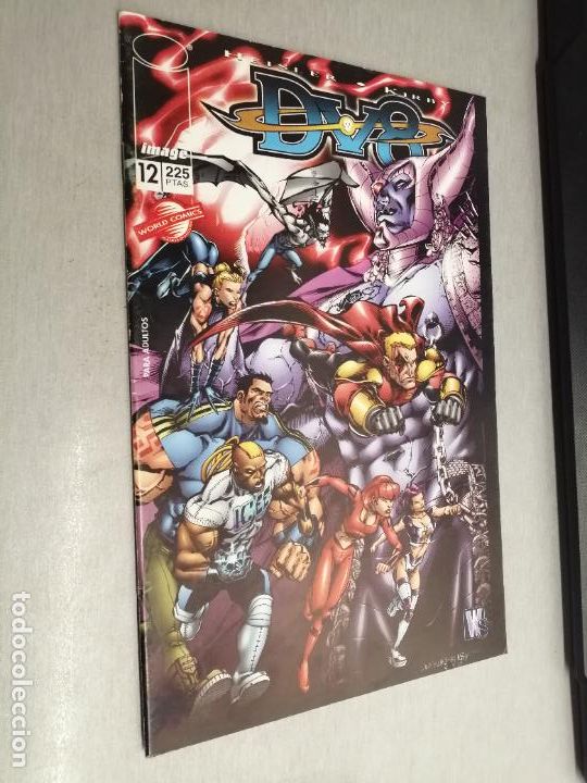 C&oacute;mics: DV8 N&ordm; 12 / IMAGE - PLANETA - Foto 1