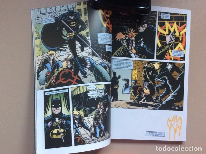 C&oacute;mics: BATMAN EL CABALLERO OSCURO N&uacute;mero 2 - Foto 3