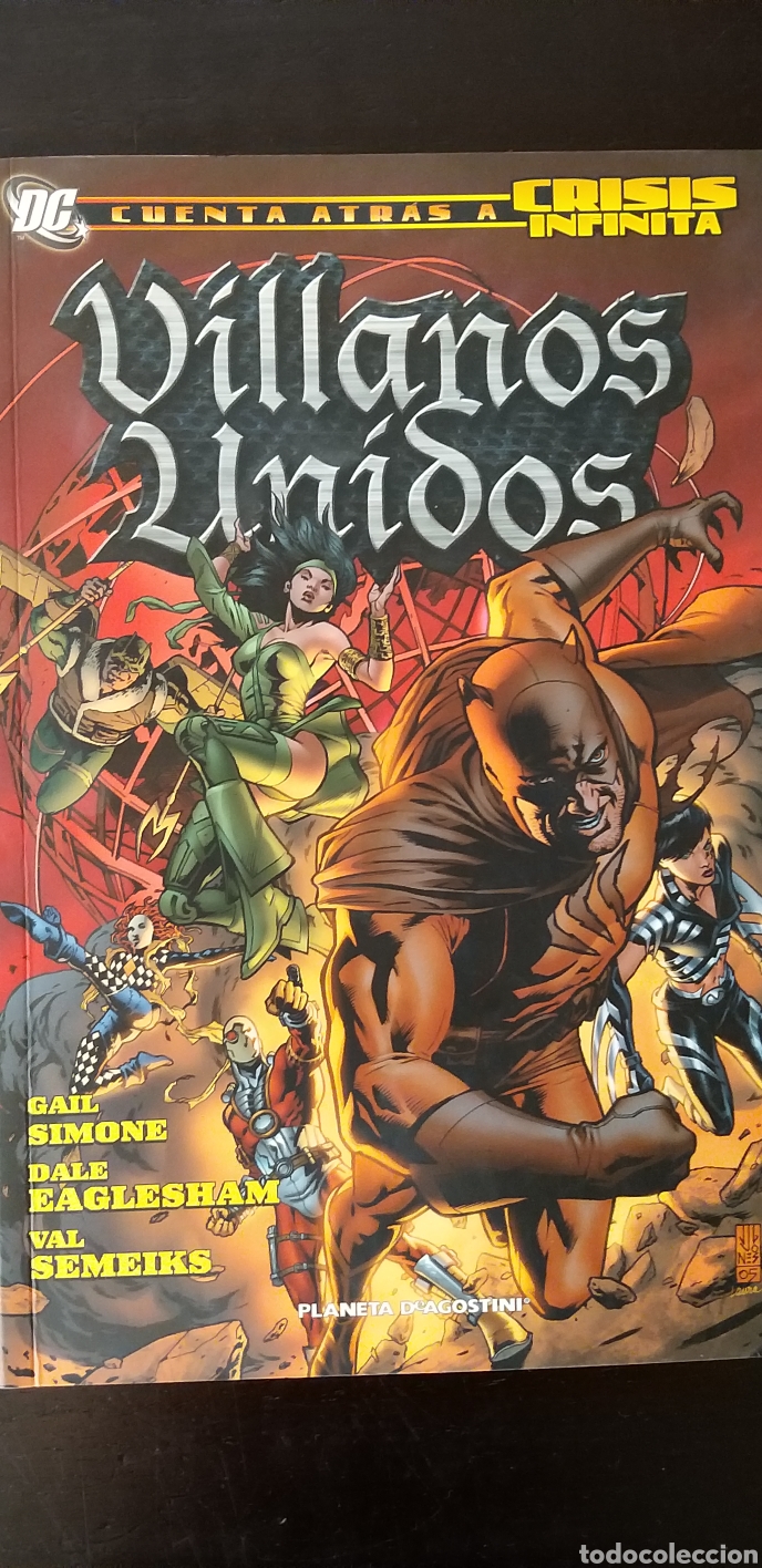 Comics: Villanos unidos. Simone Eaglesham