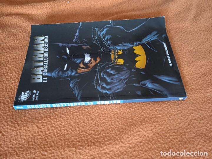C&oacute;mics: BATMAN EL CABALLERO OSCURO 2 PLANETA - Foto 2