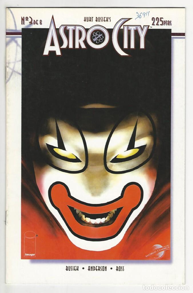 C&oacute;mics: Planeta. Astro city. 3. - Foto 1