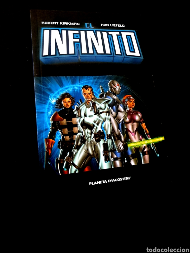 C&oacute;mics: DE KIOSCO EL INFINITO ROBERT KIRKMAN COMICS PLANETA - Foto 1