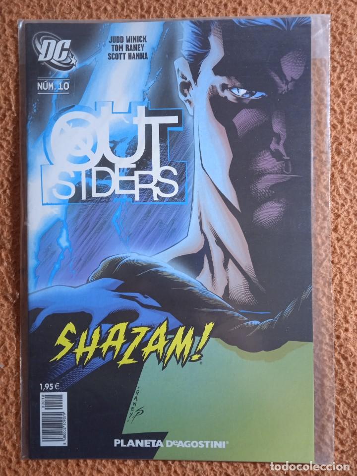 C&oacute;mics: OUTSIDERS N&ordm; 10 / DC - PLANETA - Foto 1