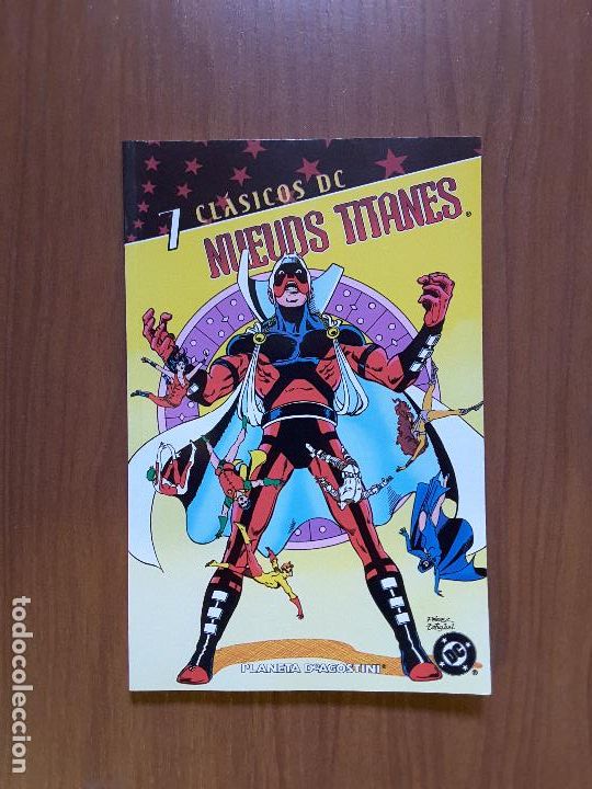 C&oacute;mics: Nuevos Titanes 7. Cl&aacute;sicos DC. Planeta. - Foto 1