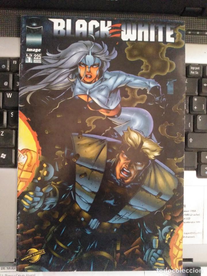 C&oacute;mics: IMAGE - BLACK WHITE NUM. 1 - Foto 1