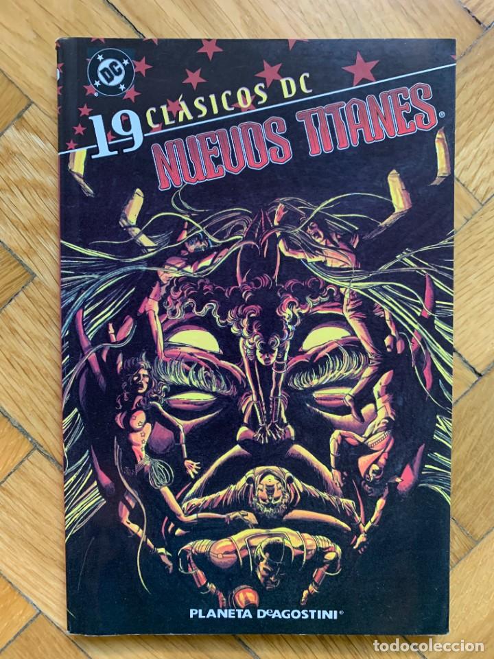 C&oacute;mics: Cl&aacute;sicos DC Nuevos Titanes n&ordm; 19 - Foto 1