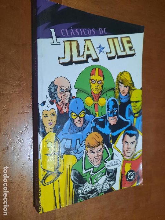C&oacute;mics: JLA JLE 1. CL&Aacute;SICOS DC. R&Uacute;STICA. BUEN ESTADO