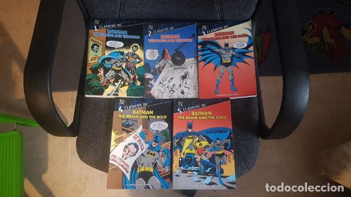 C&oacute;mics: CLASICOS DC: BATMAN THE BRAVE AND THE BOLD (O.C 5 TOMOS) - PLANETA