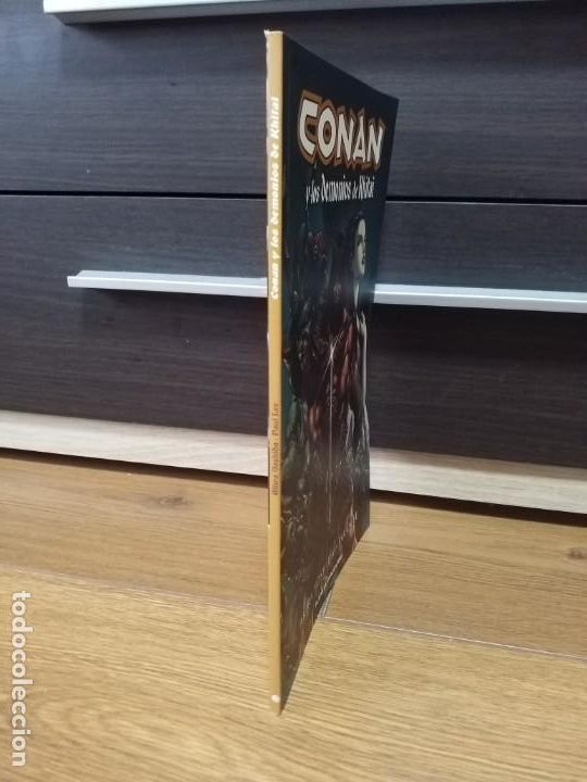 C&oacute;mics: CONAN Y LOS DEMONIOS DE KHITAI PERFECTO ESTADO PLANETA - Foto 3