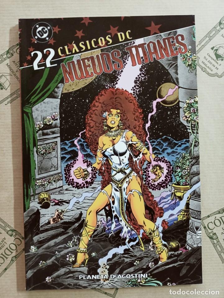 C&oacute;mics: CLASICOS DC. NUEVOS TITANES N&ordm; 22 - Foto 1