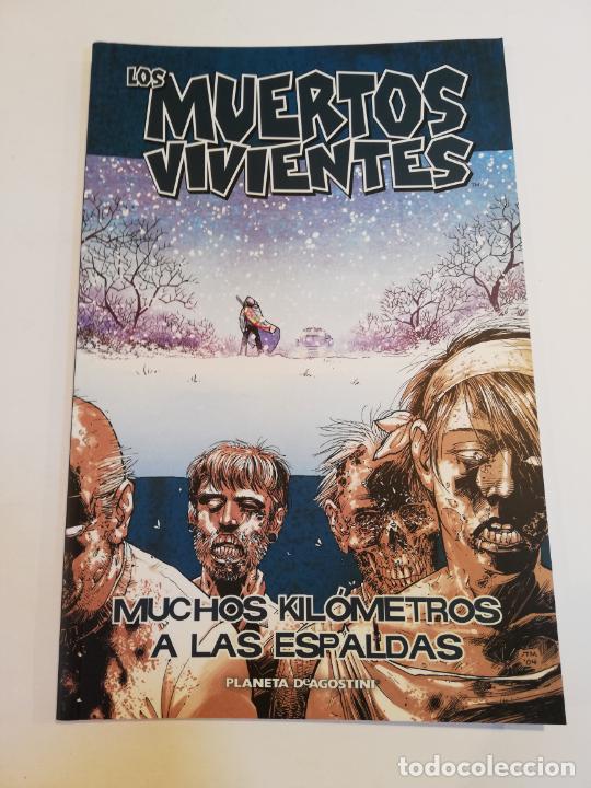 C&oacute;mics: LOS MUERTOS VIVIENTES NUM 2 - Foto 1
