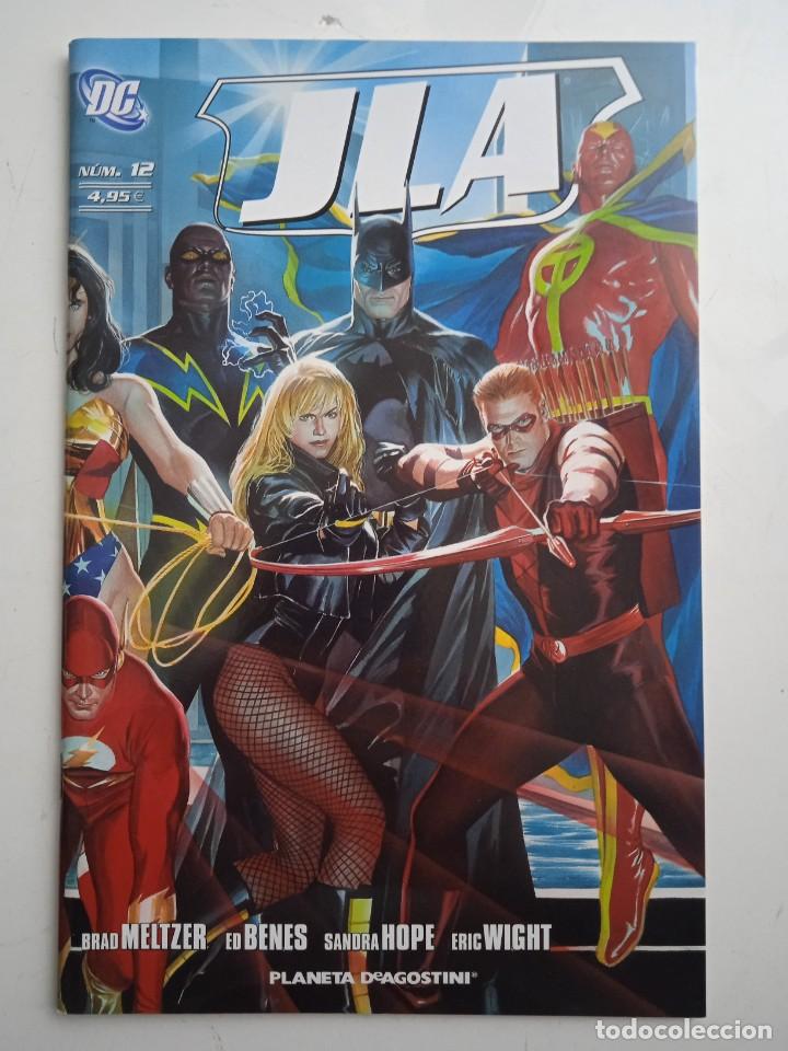 C&oacute;mics: JLA 12 - Foto 1