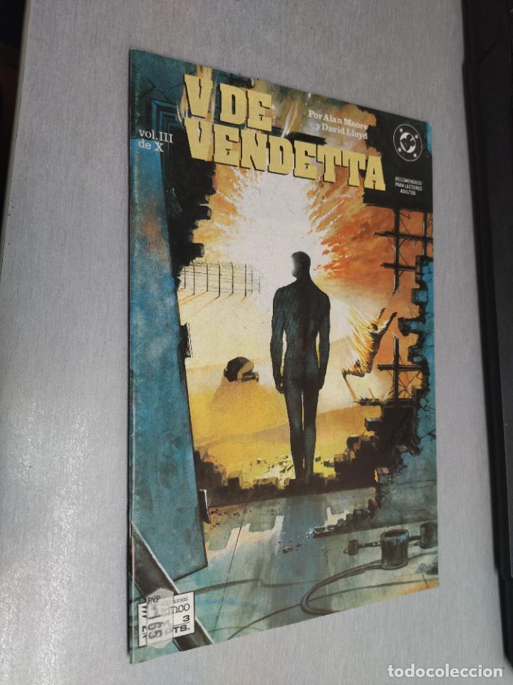 C&oacute;mics: V DE VENDETTA N&ordm; 3 / ALAN MOORE - DAVID LLOYD / EDICIONES ZINCO - Foto 1