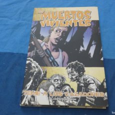 Cómics: COMICS ARKANSAS TEBEO BUEN ESTADO WALKING DEAD LOS MUERTOS VIVIENTES 11. Lote 364449791