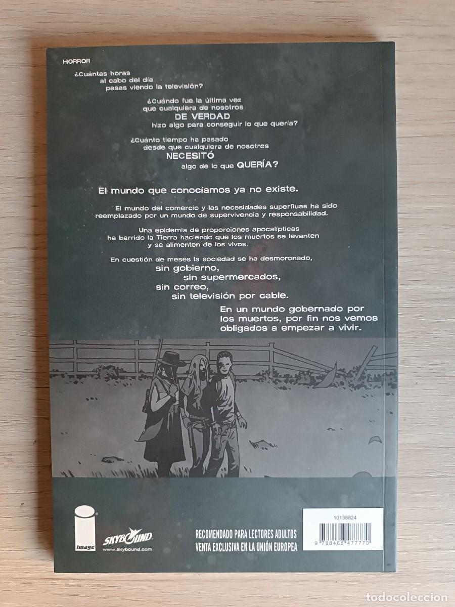 C&oacute;mics: Los Muertos Vivientes 25 Planeta - Foto 2