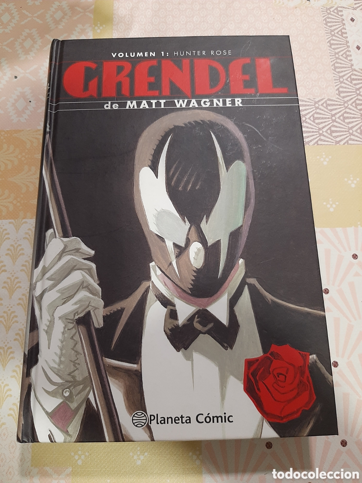 C&oacute;mics: Grendel de Matt Wagner, omnibus tomo 1 - Foto 1