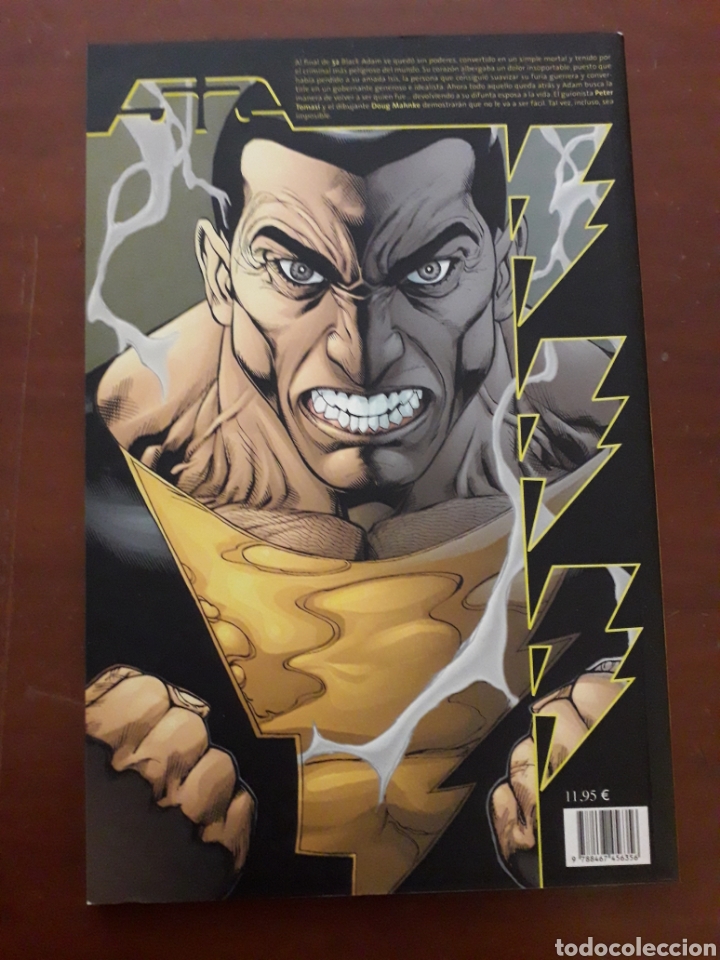 C&oacute;mics: Black Adam. Tomo R&uacute;stica. Excelente estado - Foto 2