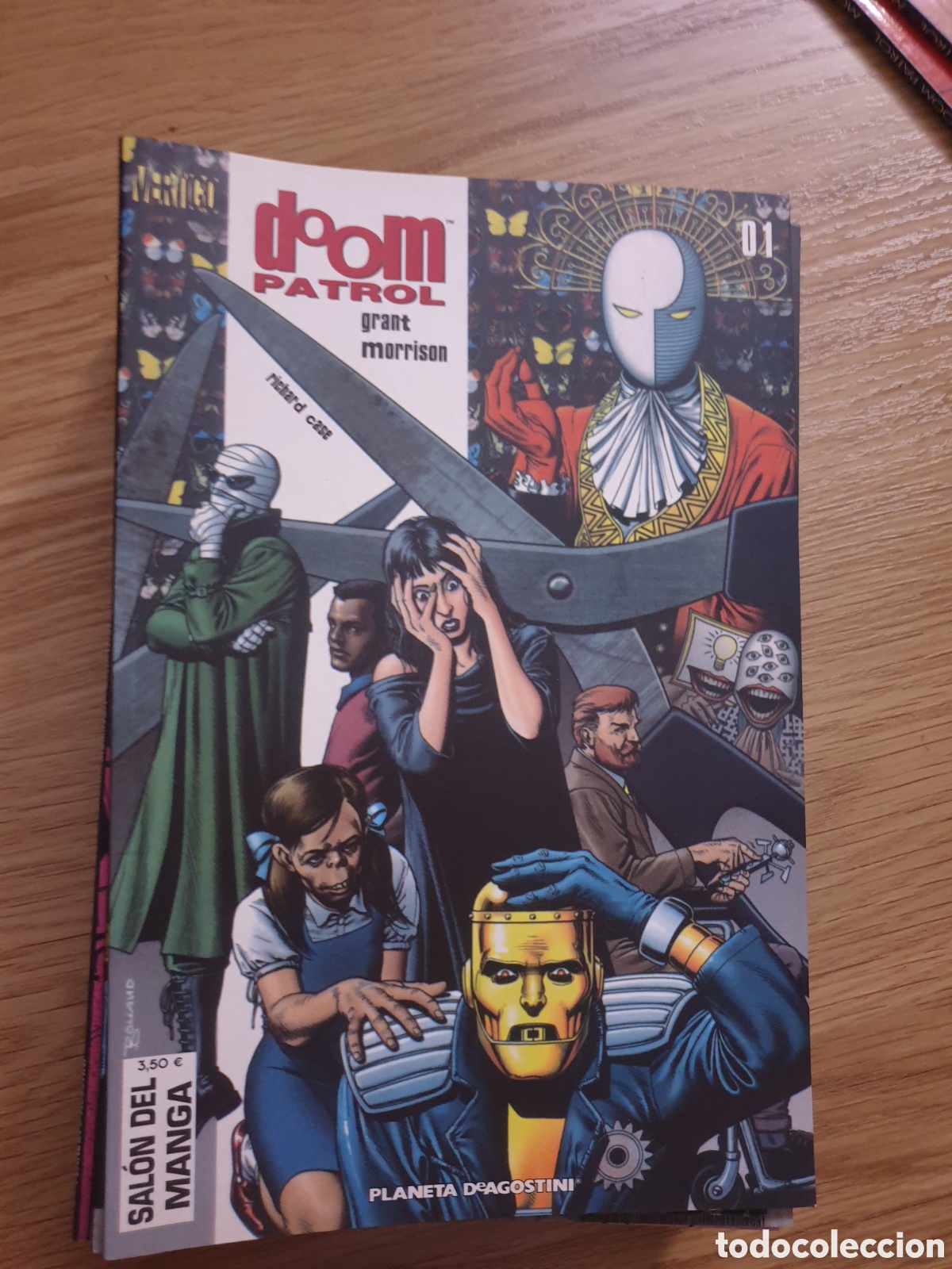 C&oacute;mics: Doom Patrol. (pack) C&oacute;mic - G. Morrison - Foto 1