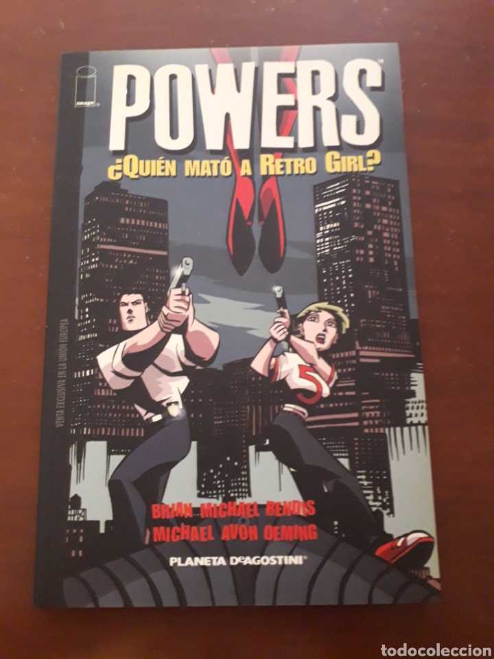 C&oacute;mics: Powers. Tomo &iquest; qui&eacute;n mat&oacute; a Retro Girl? - Foto 1