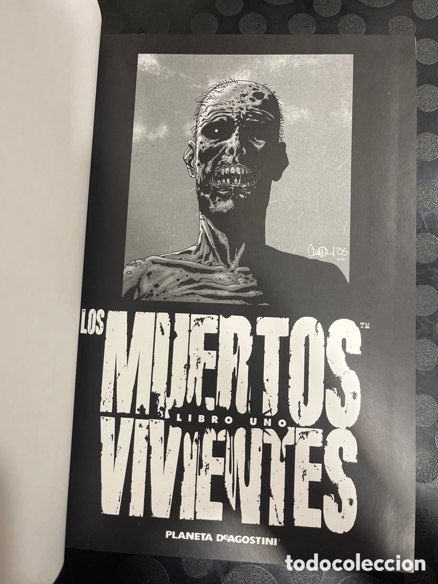 C&oacute;mics: LOS MUERTOS VIVIENTES LIBRO UNO 1 de ROBERT KIRKMAN IMAGE SKYBOUND ( 2011/2020 ) - Foto 3