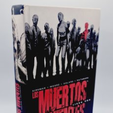 Cómics: EXCELENTE ESTADO LOS MUERTOS VIVIENTES 1 INTEGRAL LIBRO PLANETA THE WALKING DEAD