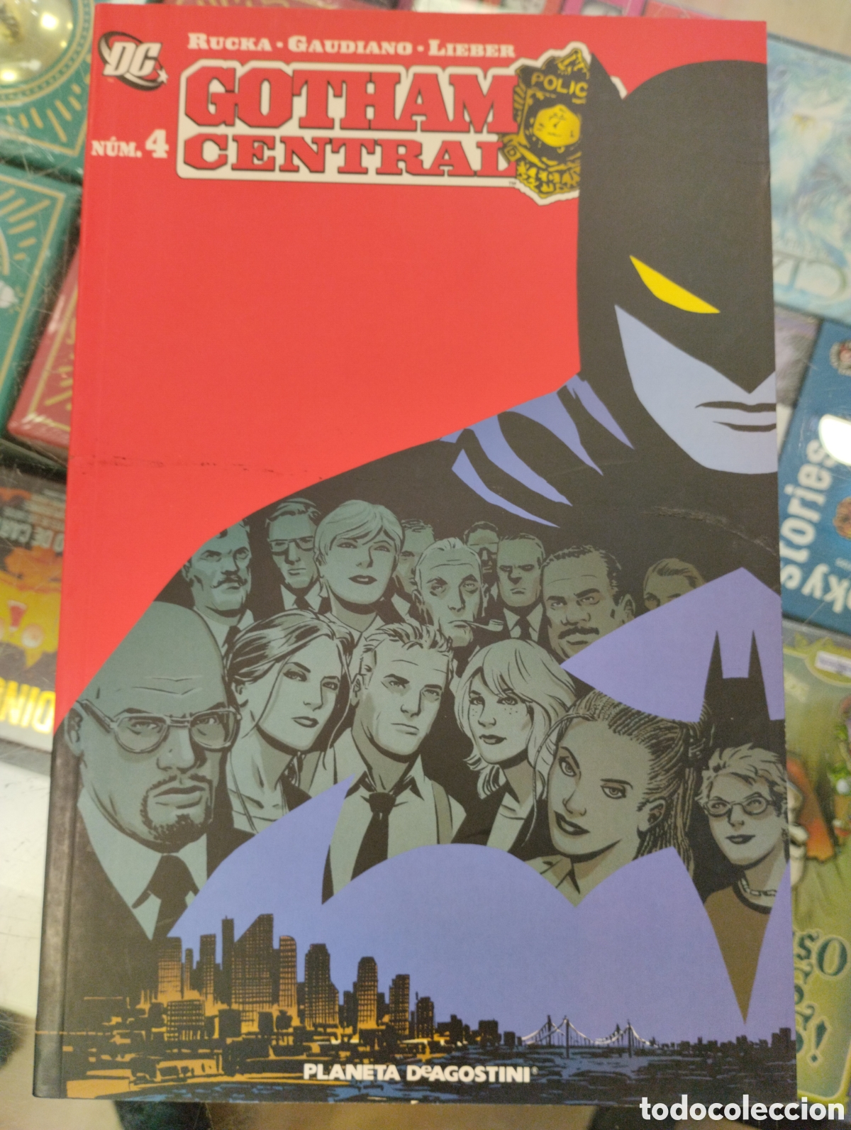 Comics : GOTHAM CENTRAL n&ordm; 4. PLANETA