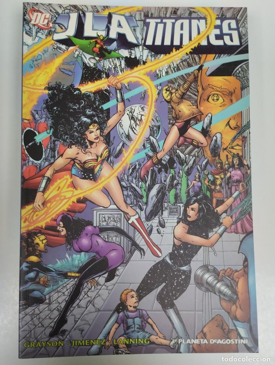 C&oacute;mics: JLA / TITANES - Foto 1