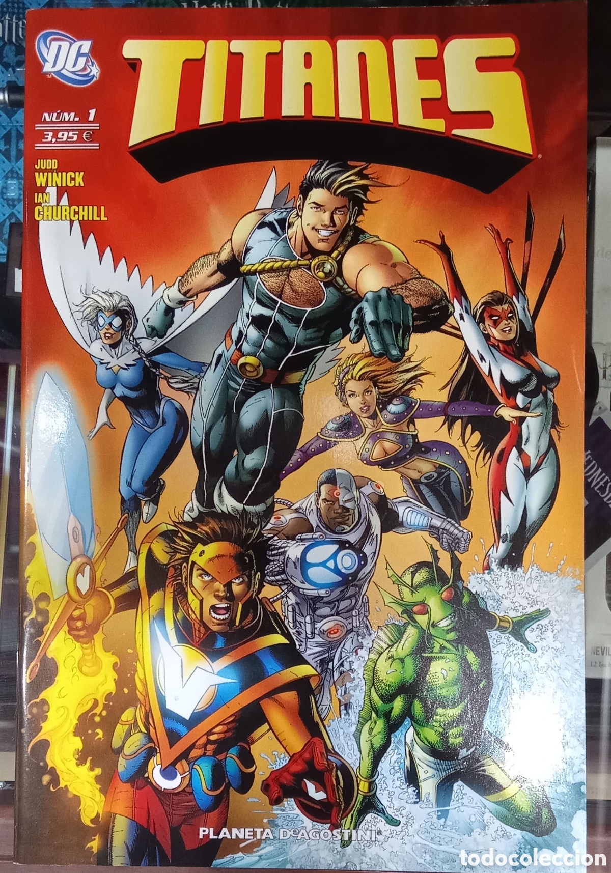 C&oacute;mics: TITANES N&ordm; 1 - DC COMICS - PLANETA - Foto 1