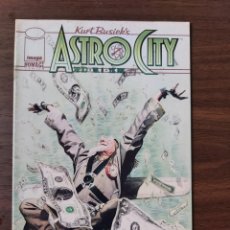 Cómics: ASTRO CITY VOL. II N° 10. KURT BUSIEK. WORLD COMICS, 1998.