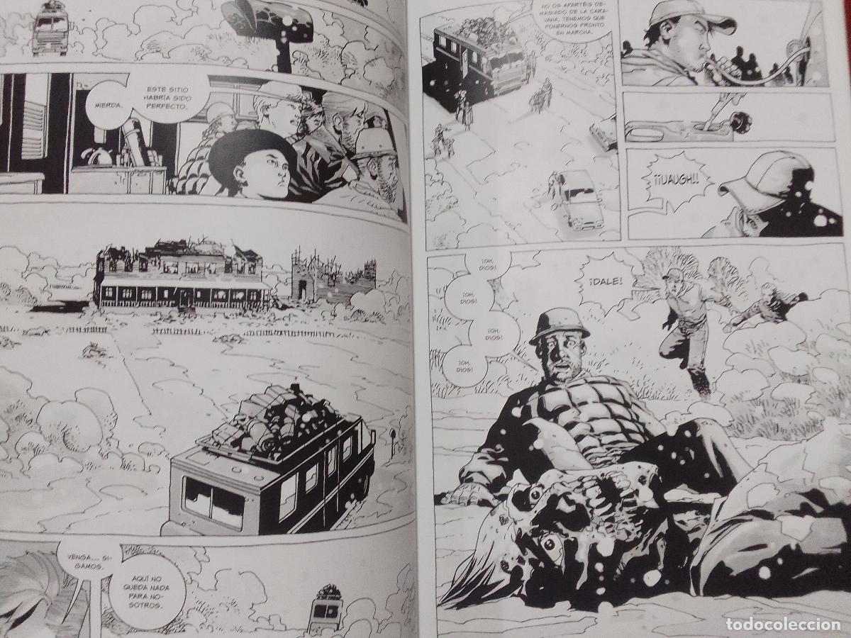 C&oacute;mics: Robert Kirkman: Los muertos vivientes. Libro uno (Planeta C&oacute;mic. 2011) - Foto 4