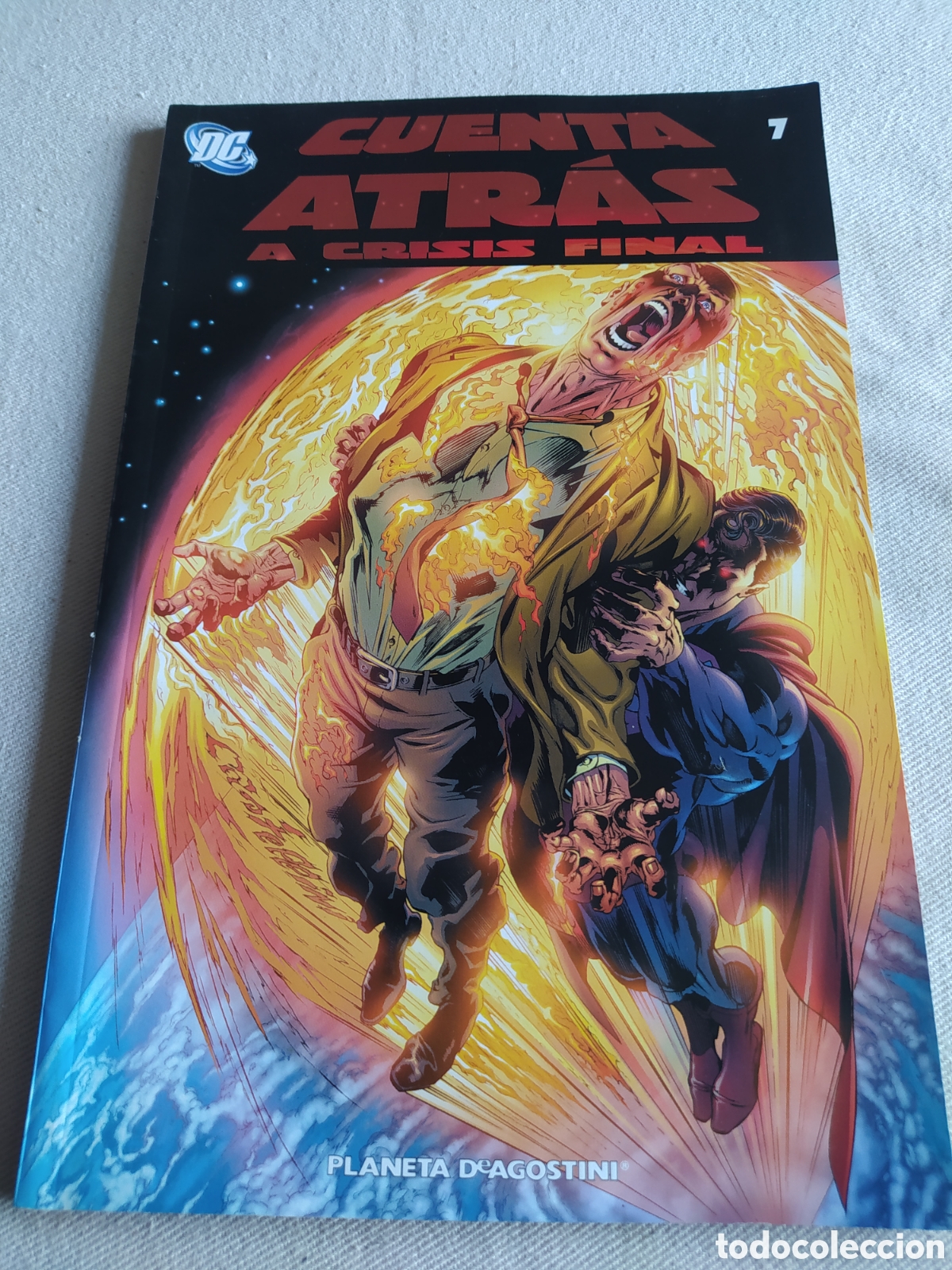 Comics: Cuenta atr&aacute;s a crisis final n&deg; 7