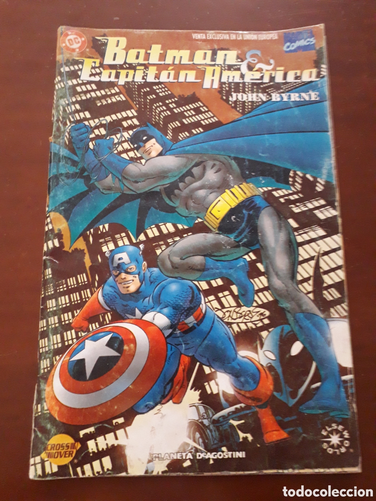 C&oacute;mics: BATMAN CAPIT&Aacute;N AM&Eacute;RICA CROSSOVER - Foto 1
