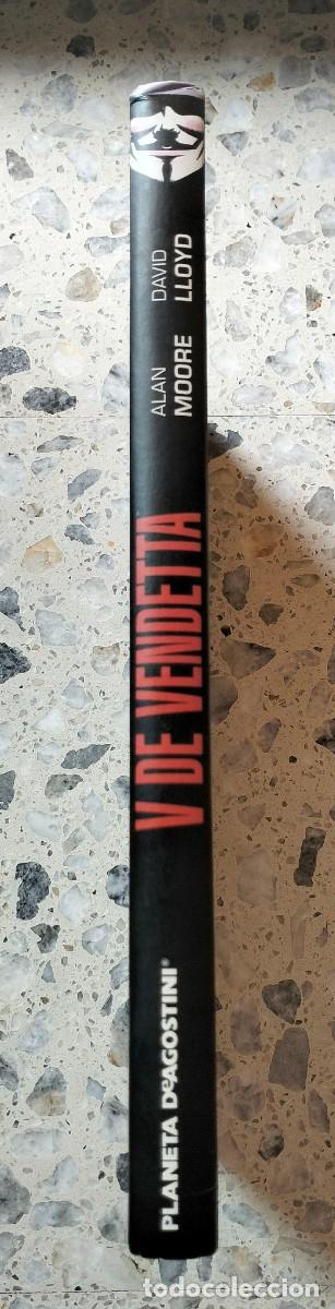 C&oacute;mics: V de vendetta - Absolute edition - Alan Moore + David Lloyd - Planeta - Foto 3