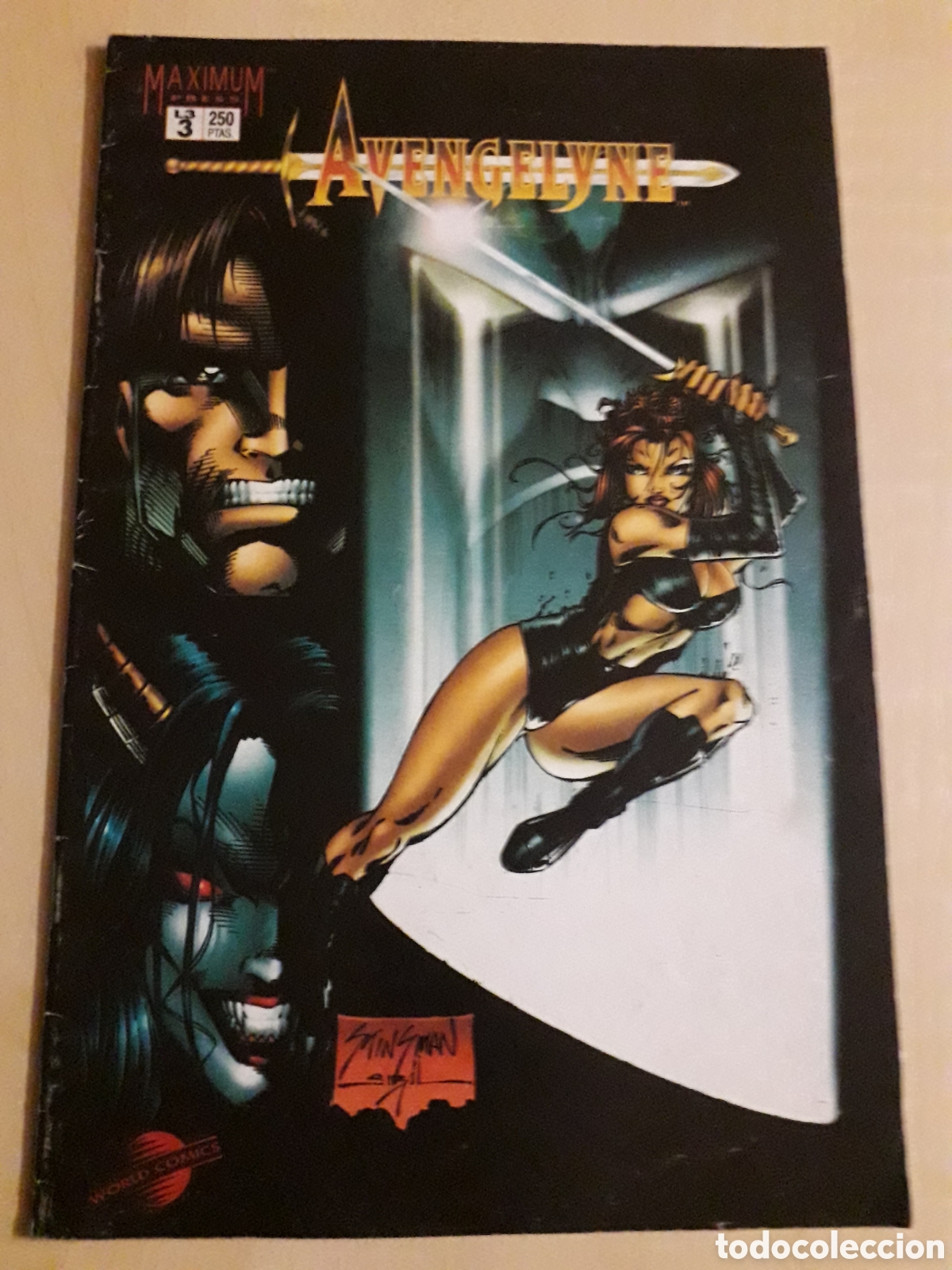 C&oacute;mics: AVENGELYNE N&Uacute;MERO 3. Maximum Press - Foto 1