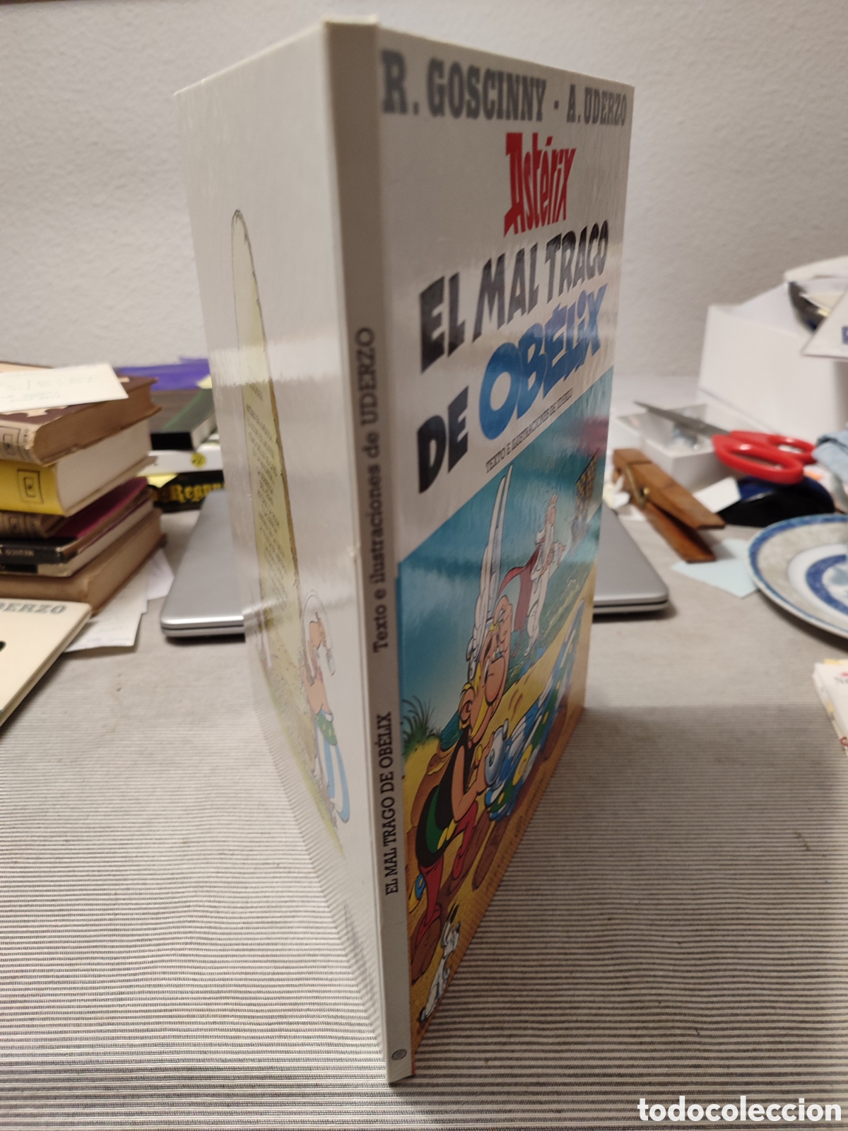 C&oacute;mics: AST&Eacute;RIX. &rdquo;El mal trago de Ob&eacute;lix&rdquo; Texto e ilustraciones Uderzo. 1996. NUEVO. - Foto 5