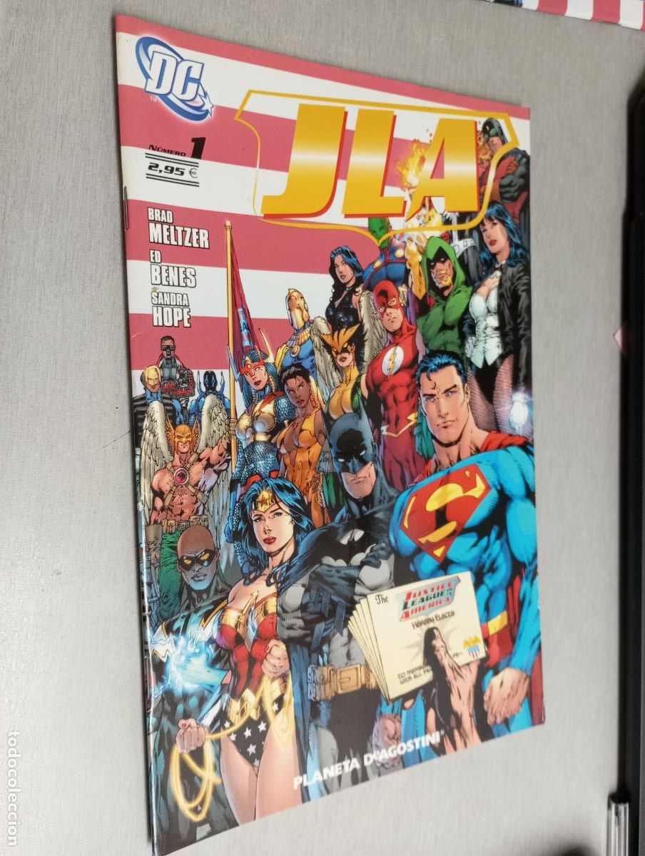 C&oacute;mics: JLA N&ordm; 1 / PLANETA DEAGOSTINI - Foto 1