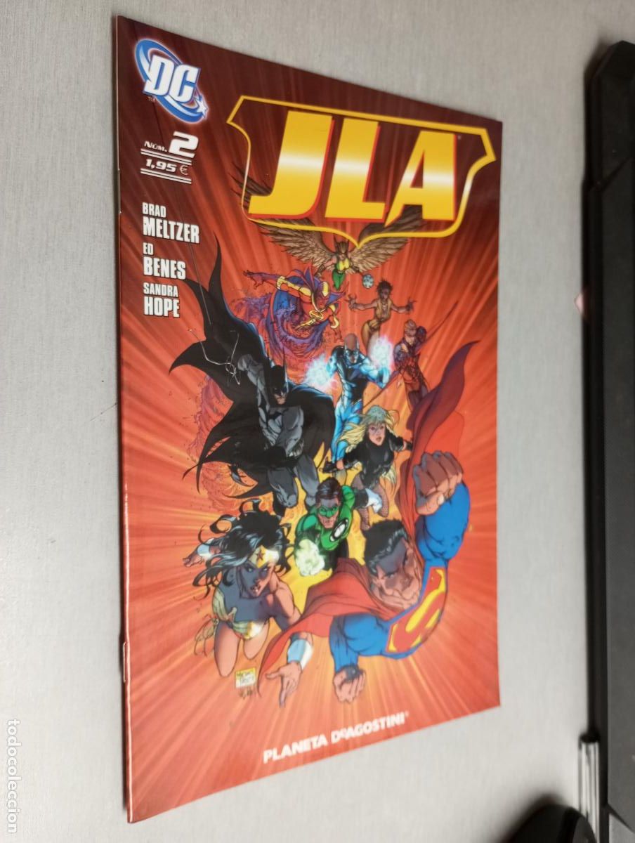 C&oacute;mics: JLA N&ordm; 2 / PLANETA DEAGOSTINI - Foto 1