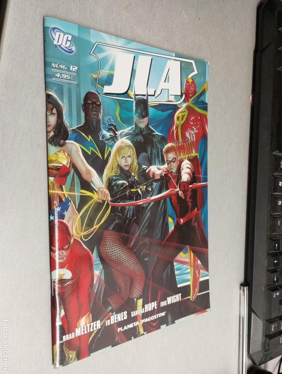 C&oacute;mics: JLA N&ordm; 12 / PLANETA DEAGOSTINI - Foto 1