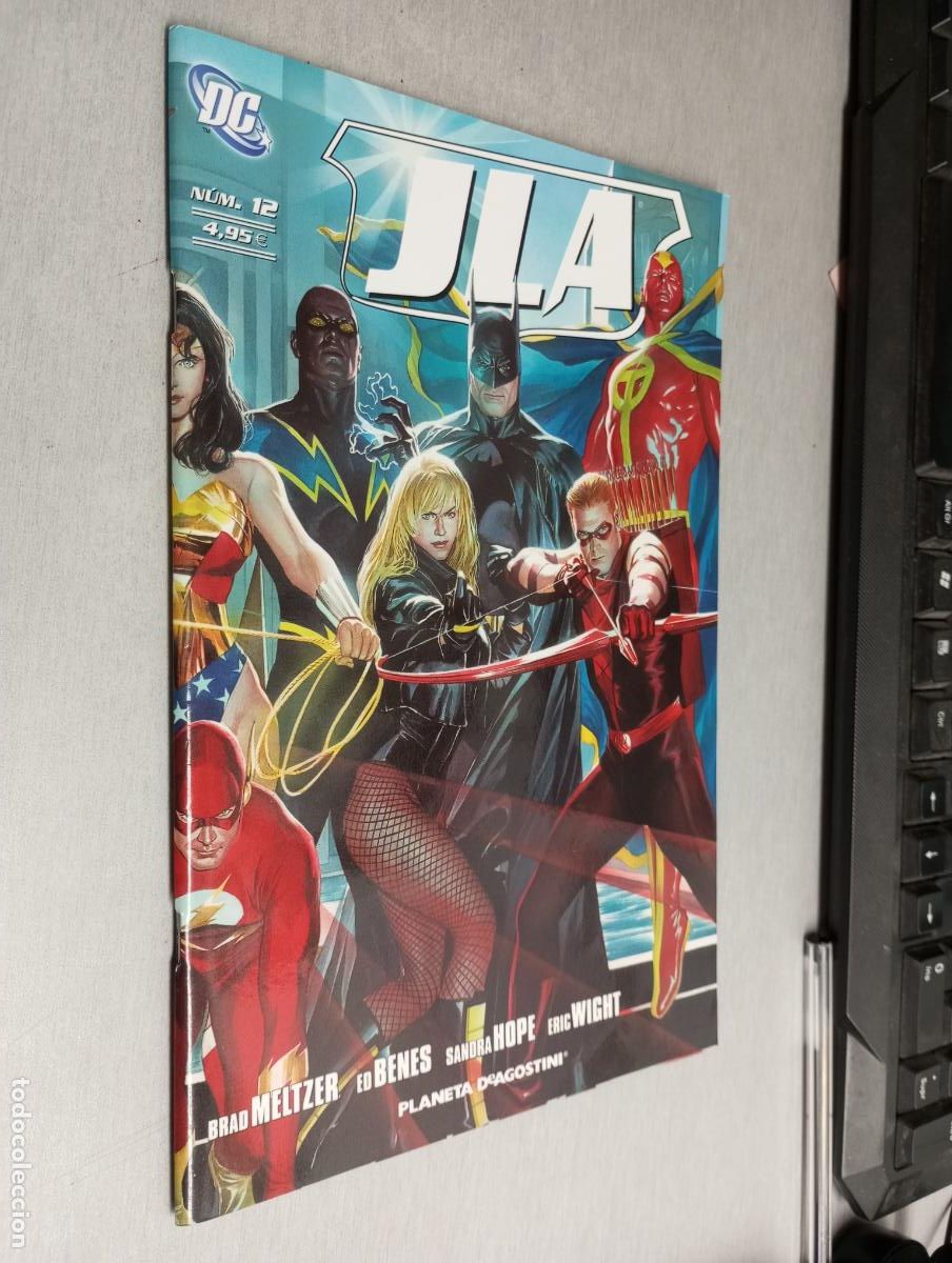 C&oacute;mics: JLA N&ordm; 12 / PLANETA DEAGOSTINI - Foto 1