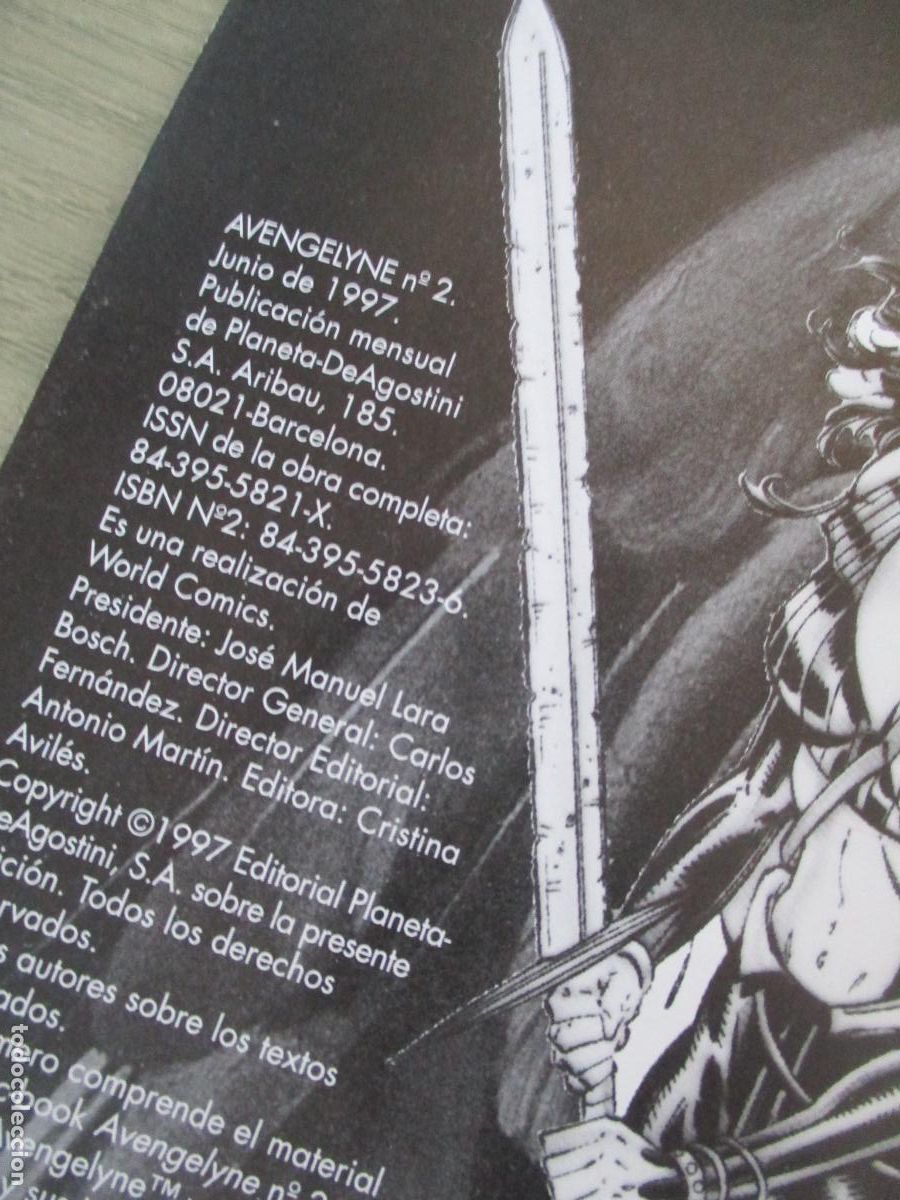 C&oacute;mics: AVENGELYNE N&ordm;. 2- PLANETA - Foto 2