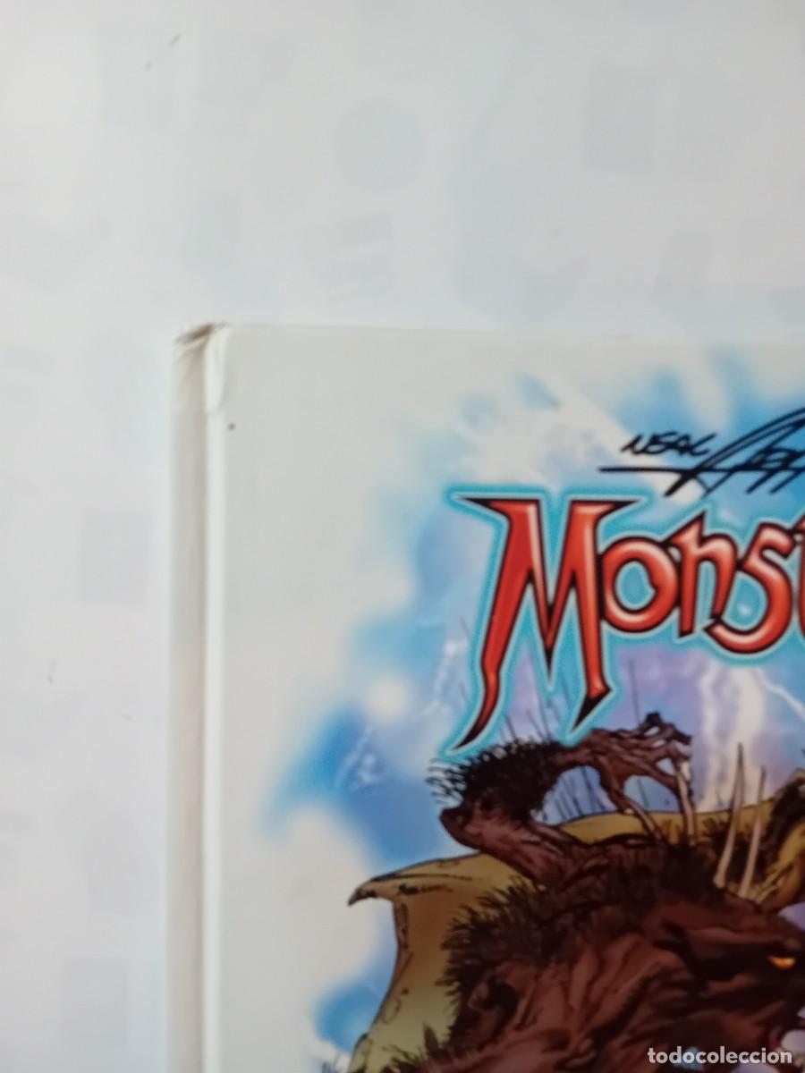 C&oacute;mics: MONSTRUOS DE NEAL ADAMS DE PLANETA DEAGOSTINI - Foto 3