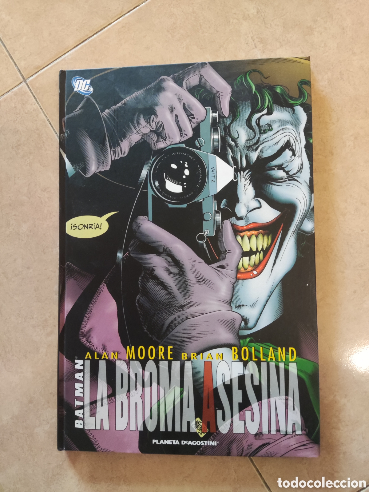 C&oacute;mics: absolute Batman la broma asesina alan moore - Foto 1
