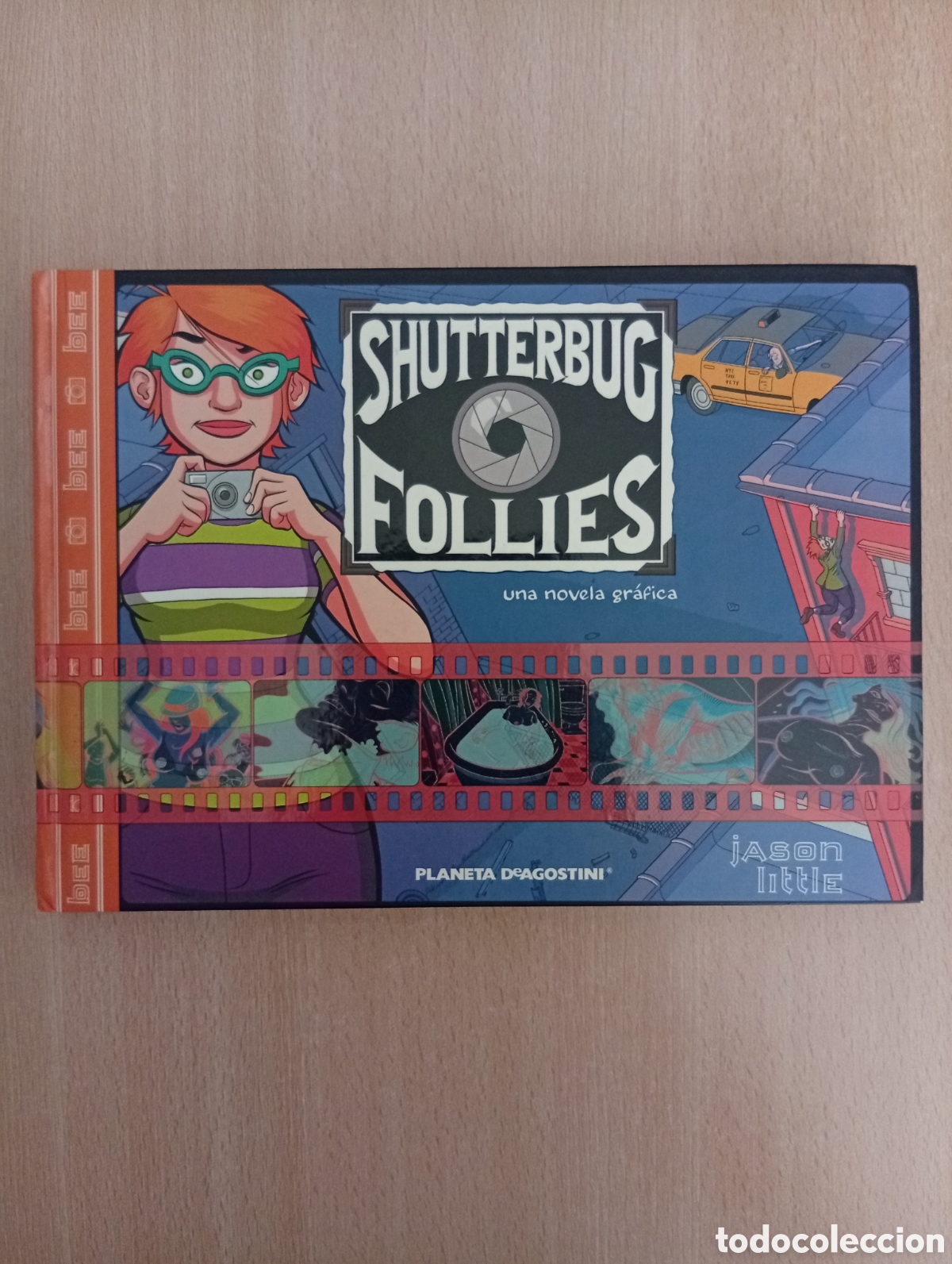 C&oacute;mics: SHUTTERBUG FOLLIES. Jason Little - Foto 1