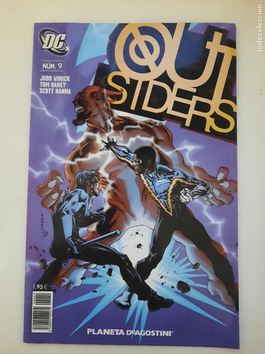 C&oacute;mics: OUTSIDERS N&ordm; 9 - ED. PLANETA - Foto 1